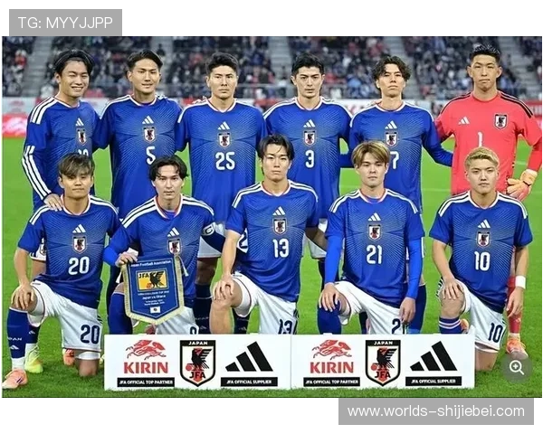 日本在世界杯死亡之组中迎来关键战役，球队士气与战术调整成为焦点